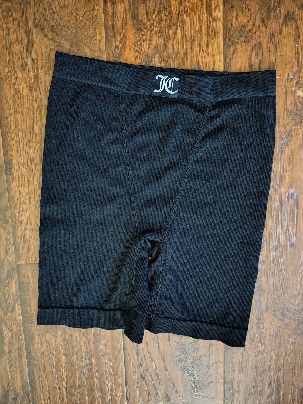 Juicy Couture Black Ribbed Mid-Thigh Boxer Shorts Size m